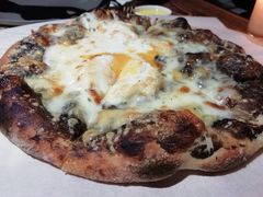 松露披萨-Mercato莫卡多露台餐厅与酒吧(K11店)