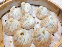 蟹粉小笼-馋三尺蟹粉小笼(人民广场店)