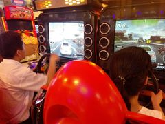 -星悦蓝海欢乐园(石路天虹店)