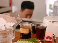 -Line 咖啡(石厦花园店)