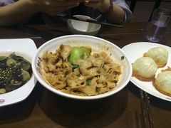 -张氏宽窄巷成都名小吃(茂业百货华强北店)