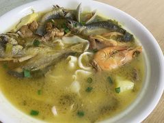 -面道赞宁海海鲜面(迎凤街店)