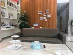 -牙易美口腔连锁(圣堂店)