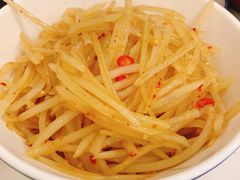 酸辣土豆丝-新新湘菜馆(新中街二条店)