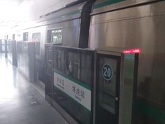 -朱辛庄(地铁站)
