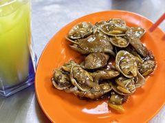 -黄亚华小食店(Jalan Alor)