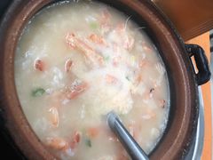 蚝仔明虾粥-辉记潮汕海鲜砂锅粥(市桥店)