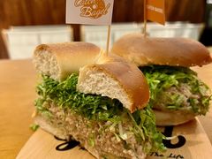 吞拿鱼船长-Catch Bagel(芳草地店)