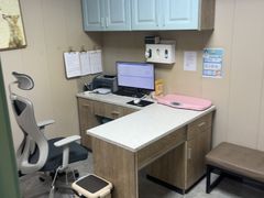 -半岛宠物医院24小时·内窥镜·牙科·碎石中心(府城大道店)