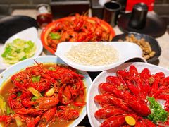 -沪小胖小龙虾(淮海中路旗舰店)