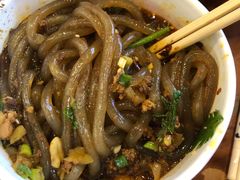 -八一路好吃街(雨田商务大厦店)