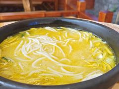 -桥香园过桥米线(国贸店)