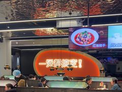 -胖哥俩肉蟹煲(湖滨银泰in77店)