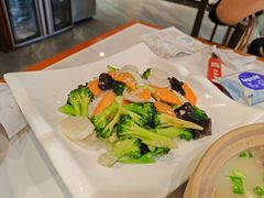 -南山翁新概念川菜(红山常发广场店)