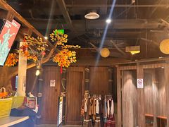 -暴风岛沉浸式体验馆(百联世纪店)