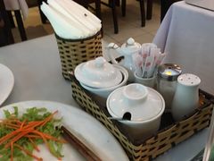 -Lanterns Vietnamese Restaurant