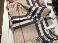 -BURBERRY(上海港汇恒隆广场店)