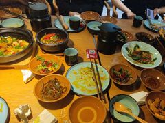 -九锅一堂酸菜鱼(学府凯德店)