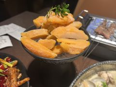 -曼听小寨海鲜烧烤·大连辣炒大王(盖州街店)