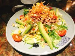 金枪鱼牛油果沙拉-炙柒Sekinana·精致料理 烧鸟·铁板烧(海上世界店)