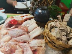 -洪氏嗨捞·猪肚鸡火锅(阳光天地店)