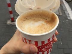 -红宝石·鲜奶小方·海派西点房(南丹店)