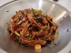 -张大师鸭爪爪特色干锅(南湖店)