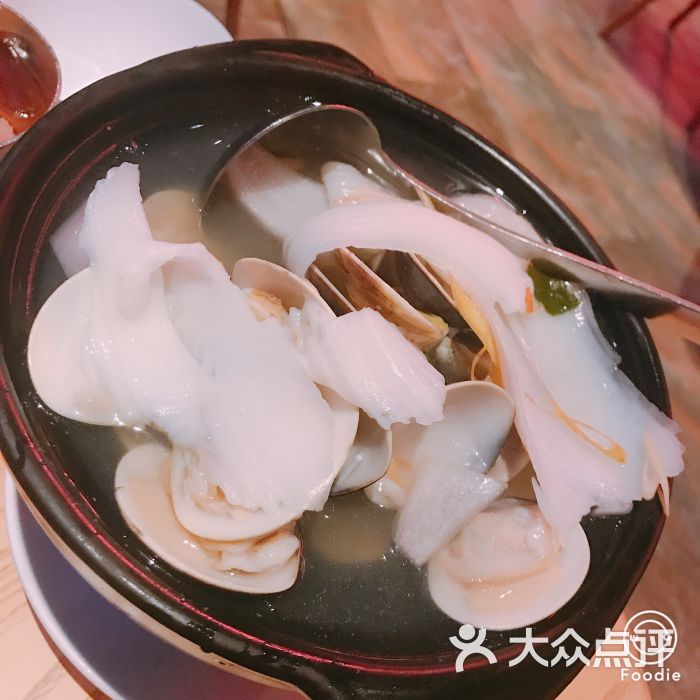 椰青蜆子湯