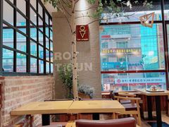 大堂-劳顶笨咖啡(益华广场店)
