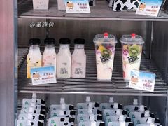 零售区-白色日记·手作酸奶(麦凯乐店)