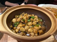 豉香焖鳗鱼-肆海小川菜酒馆Wine Bistro (青年路店)