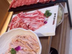 -老牌坊云南鱼豆花火锅(哈西万达店)