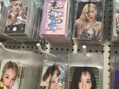 -Love Star追星馆(上海大悦城店)