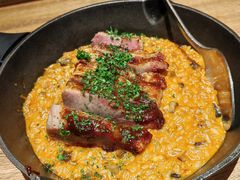 韩式泡菜黑猪松阪肉烩饭-翠贝卡&Mama Kelly Brunch Coffee(河西店)