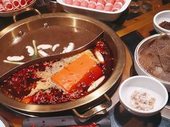 -小天鹅火锅·一线江景洪鼎旗舰店(洪崖洞店)