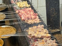 -三个大叔烤羊肉串·炭炉砂锅菜(西三旗店)