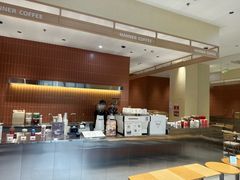 大堂-Manner Coffee(卡尔丹顿时尚产业园店)