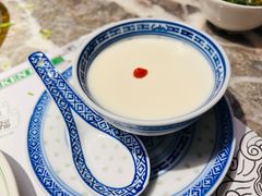 杏仁豆腐-禄婶鸡煲·打边炉