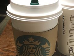 -星巴克臻选(南京金茂览秀城店)