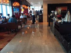 -上海龙之梦万丽酒店