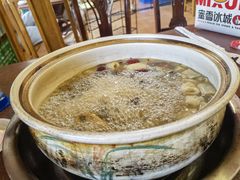 -东巴谷野生菌火锅餐厅