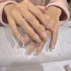 -艾珂·美甲美睫
