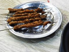 -江城燕子大排档(江汉路步行街店)