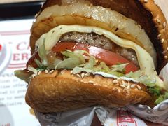 -The Habit Burger Grill 哈比特汉堡(爱琴海店)