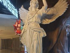 -暴风岛沉浸式体验馆(百联世纪店)