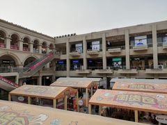 -王府井奥莱临潼小镇(临潼店)