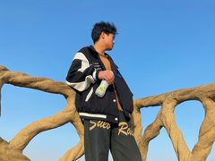 -鬼笑石后山停车场