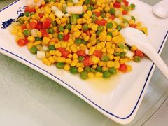 五彩虾仁-沙坪坝区稀饭村中餐厅(沙坪坝区都市花园店)