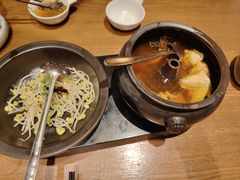 云海肴汽锅鸡-云海肴·汽锅鸡·云南菜(天山百盛优客店)