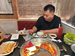 -廖掌柜·重庆鲜货火锅(上海首店)